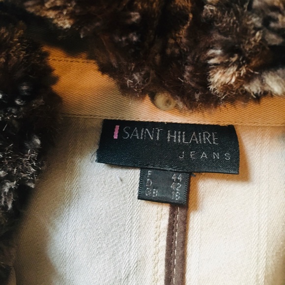 Vintage Jacket with Removable Faux Fur - Picture 2 of 5